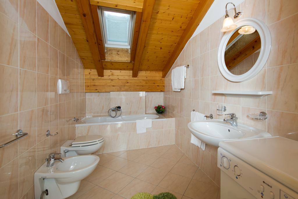 كارانو Residence Villa Boschetto المظهر الخارجي الصورة